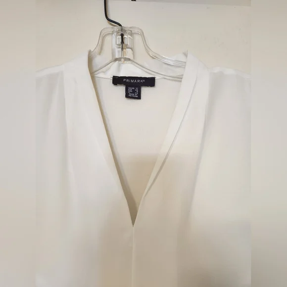 Primark blouse - Picture 2 of 4